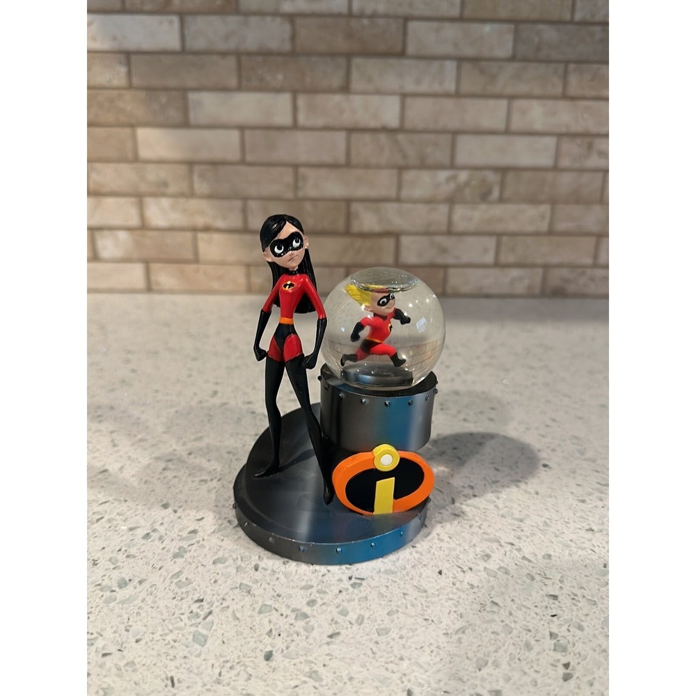 Pixar Disney The Incredibles‎ Snow Globe Violet and Dash